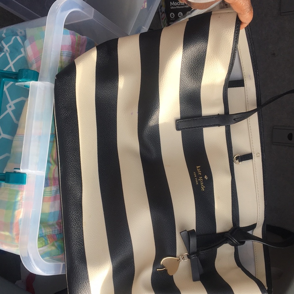 Kate spade tan and black hand bag